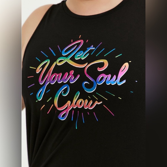 🛍️Torrid Active Tank ‼️LOWEST PRICE‼️ - Picture 5 of 8